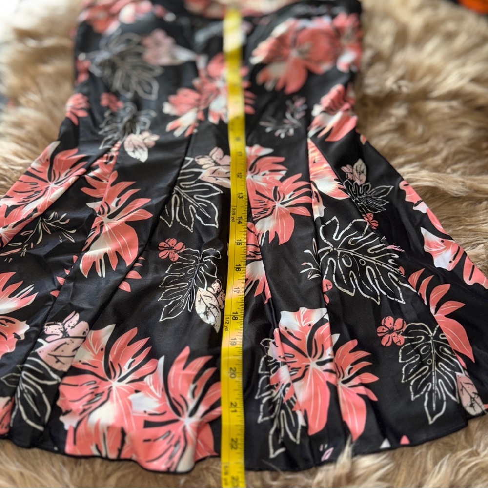 One Piece Swimsuit Slimming Skirted Bathing Suit, Swimdress, Black & Tropical M​ - Picture 11 of 11